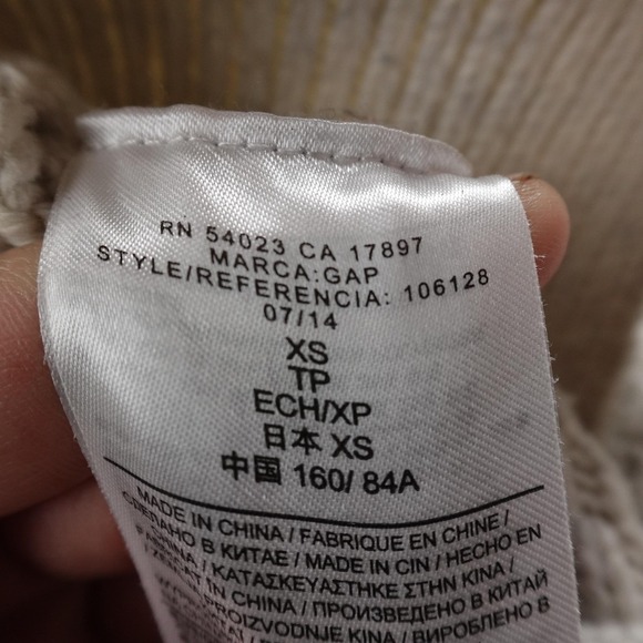 Gap Sweater Womens XS White Chunky 3D Cable Knit Pullover Crewneck Fisherman Top - Picture 9 of 12